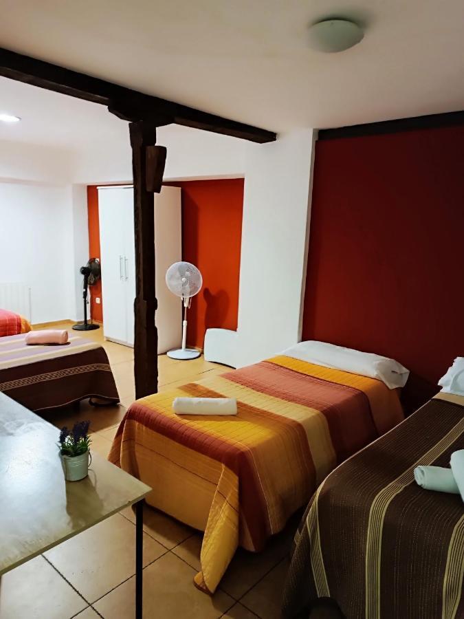 Corrala De San Anton. Sencillo Apartamento En Pleno Centro Granada Exteriör bild